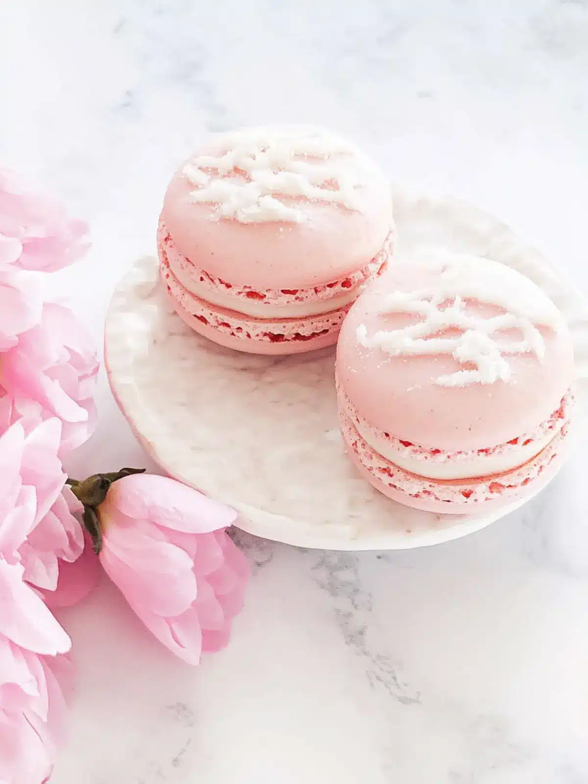 Decadent Pink Champagne Macarons for Your Next Celebration 4 Pink Champagne Macarons